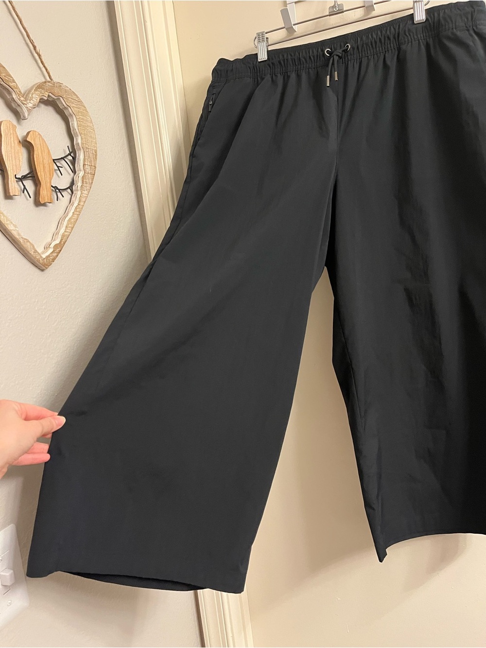 Athleta Midday Mid Rise Crop Poplin Pant Size XL - Picture 4 of 10